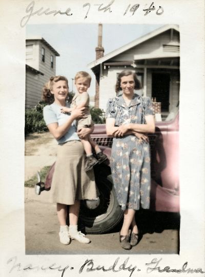 Restored and colorized (AI-assisted); faces are the original photo, colours are a best guess. Queen Anne "Nancy" Proeger with her son Warren "Buddy" DeBelling and his grandmother, 7 June 1940.