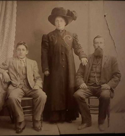 Frank Silva Jr, his mother Anna L. Silva and his father Frank Silva Sr — studio portrait, c. 1908–1912 (Patricia Collins's print)