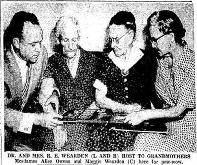 Alice Owens with the Weardens, 27 Apr 1954, San Antonio Light